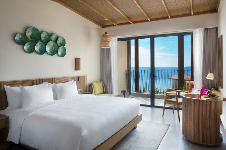 Hotel Dusit Princess Moonrise Beach Resort
