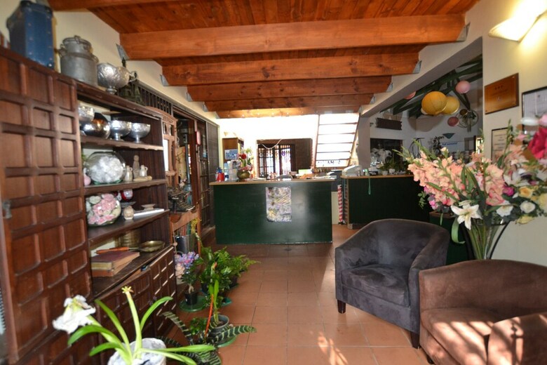 Hotel Guesthouse 4U