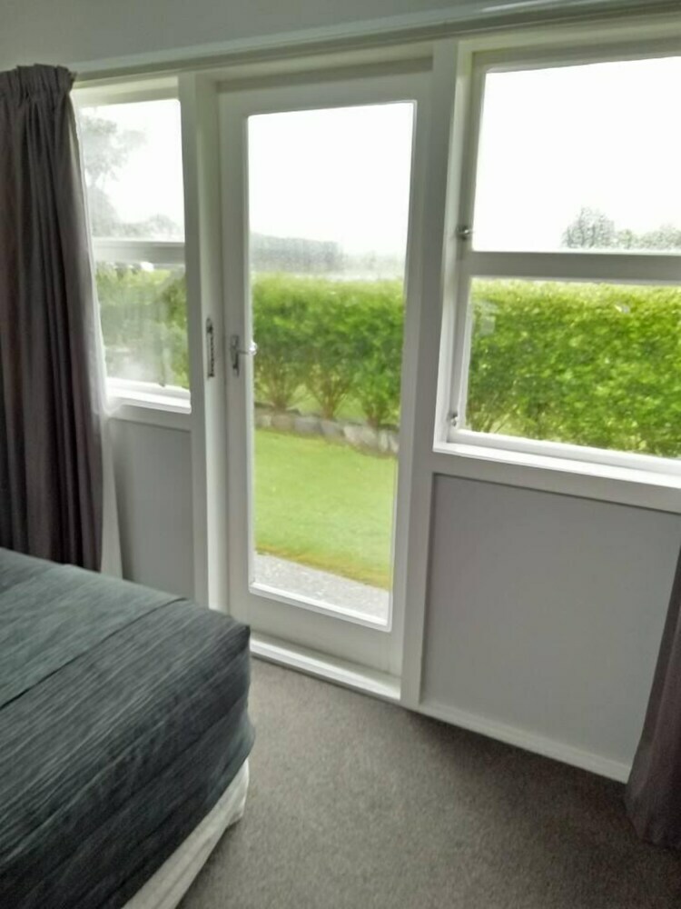 Apostles View Motel