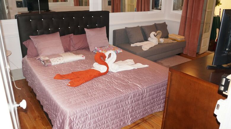 Hostal White And Grey Lisbon - Hostel