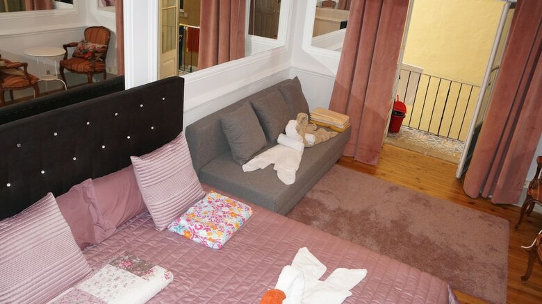 Hostal White And Grey Lisbon - Hostel