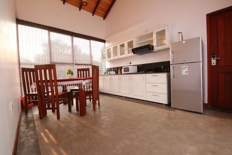 Aparthotel Hikka Boutique