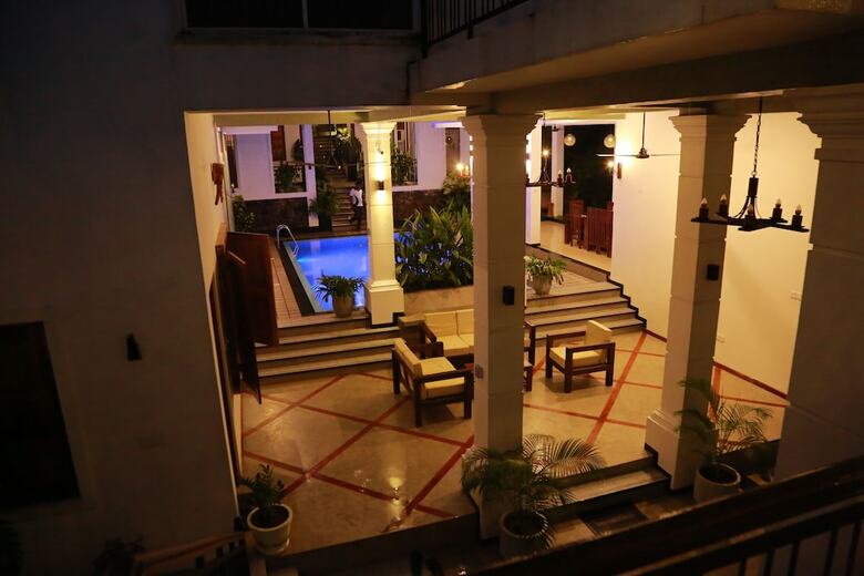 Aparthotel Hikka Boutique