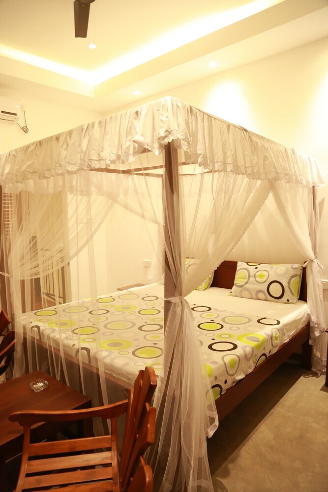 Aparthotel Hikka Boutique