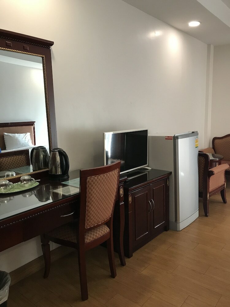 Pattaya Hiso Hotel