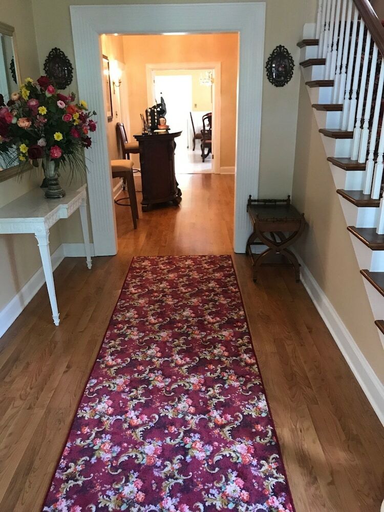 Governor's Inn Bed And Breakfast