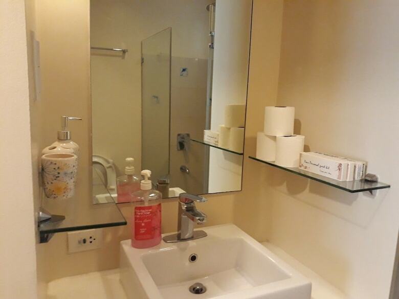 Pico de Loro Hamilo Coast Guest House