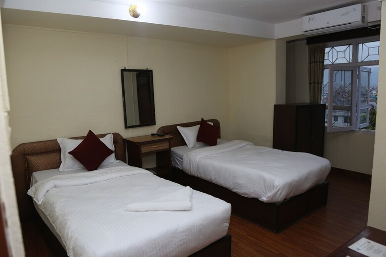 Hotel Holy Temple Tree & Chautari Cafe.