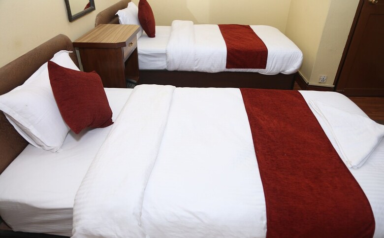 Hotel Holy Temple Tree & Chautari Cafe.