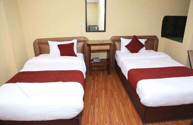 Hotel Holy Temple Tree & Chautari Cafe.