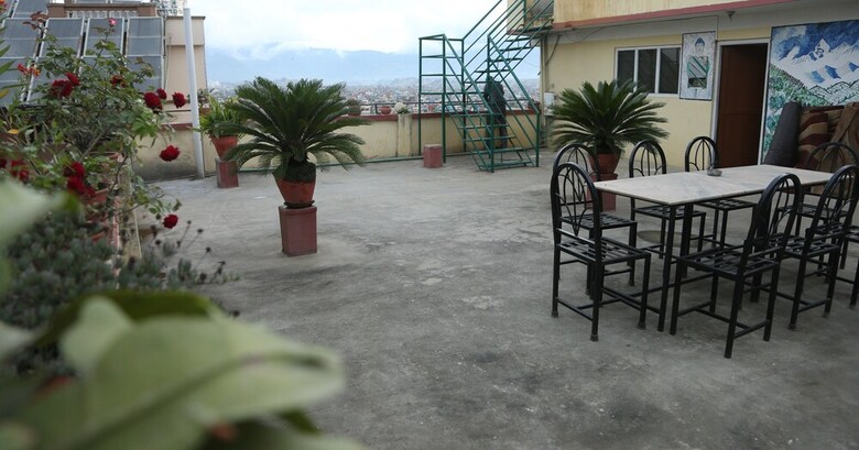 Hotel Holy Temple Tree & Chautari Cafe.