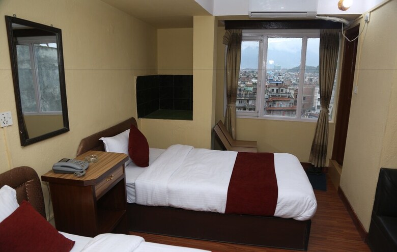 Hotel Holy Temple Tree & Chautari Cafe.
