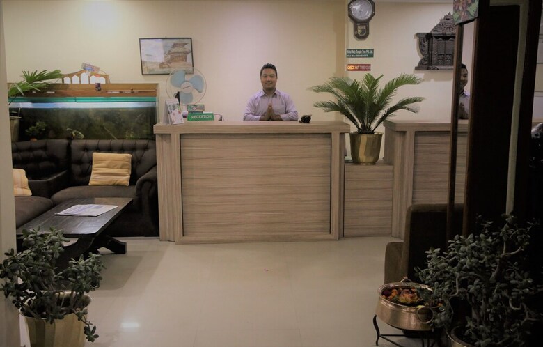 Hotel Holy Temple Tree & Chautari Cafe.