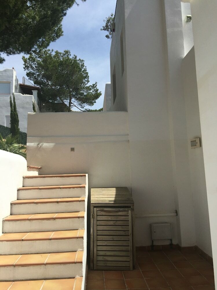 Apartamentos Views Of The Sunset - Cala Vadella