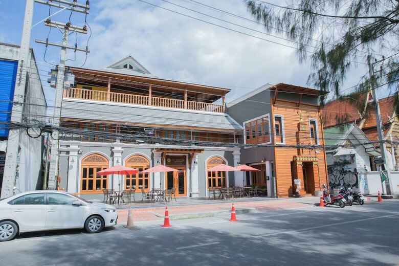 Floral Hotel Thapae Gate Chiangmai