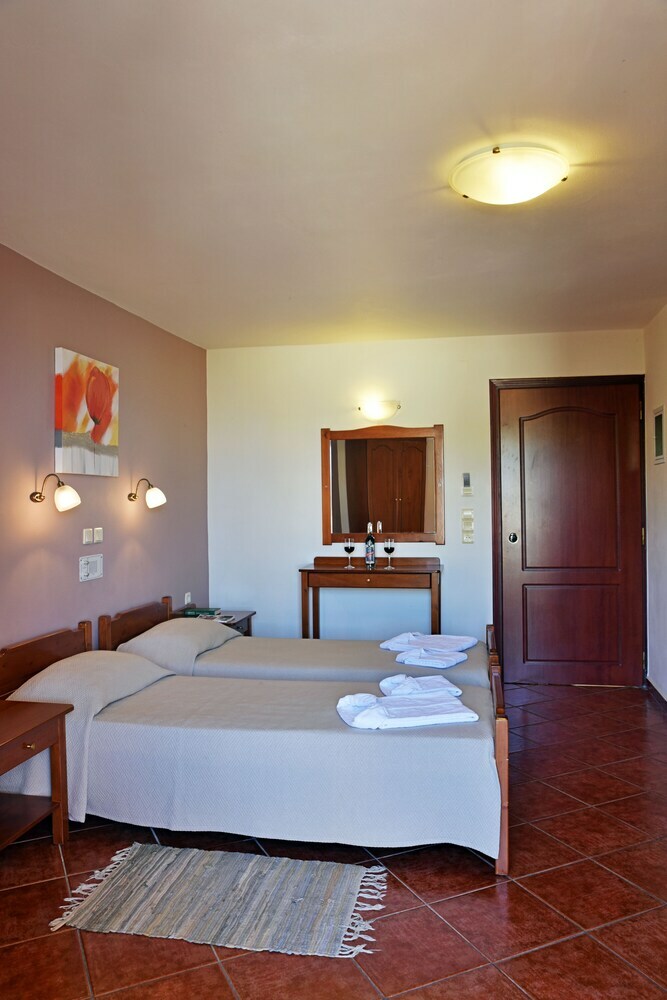 Iolkos Hotel Apartments