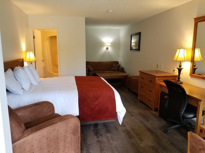 Motel Schott's Lake Rv & Guest Ranch Inc.