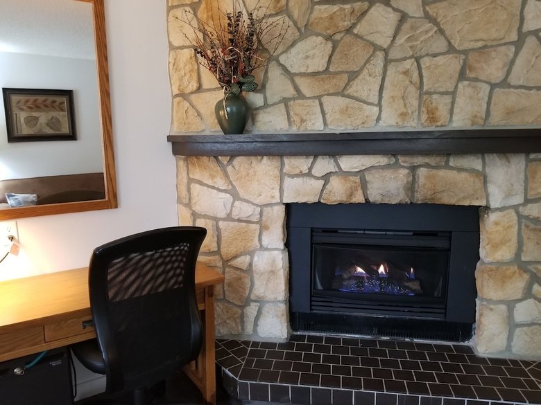 Motel Schott's Lake Rv & Guest Ranch Inc.