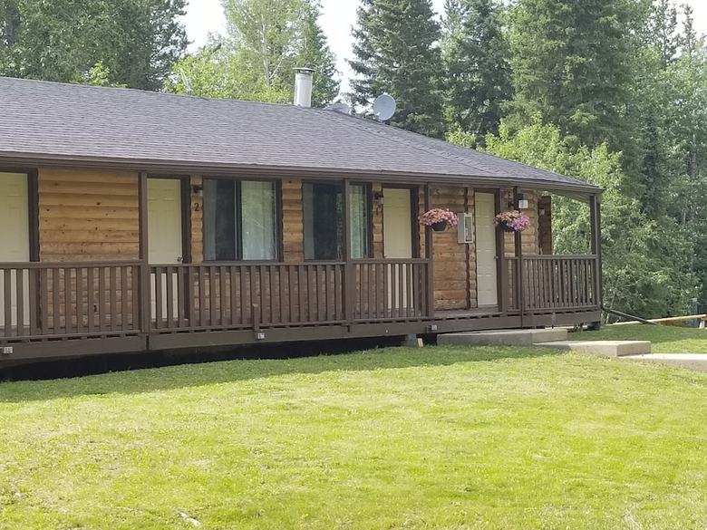 Motel Schott's Lake Rv & Guest Ranch Inc.