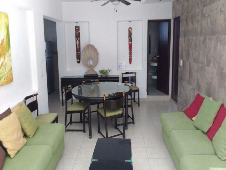 Apartamentos Las Playas Guitarron