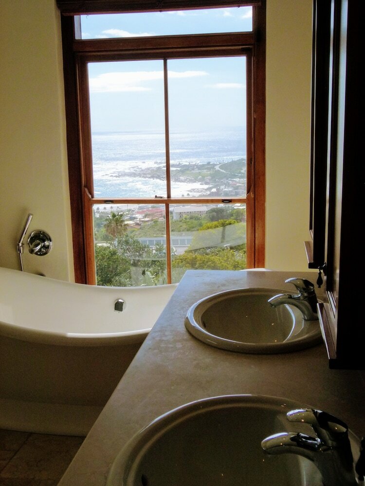 Villa Camps Bay Views