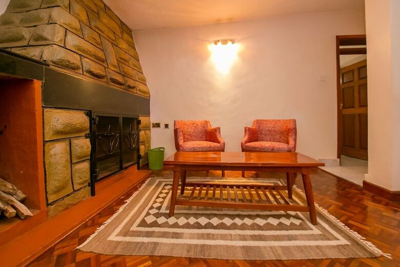 Green Hills Hotel