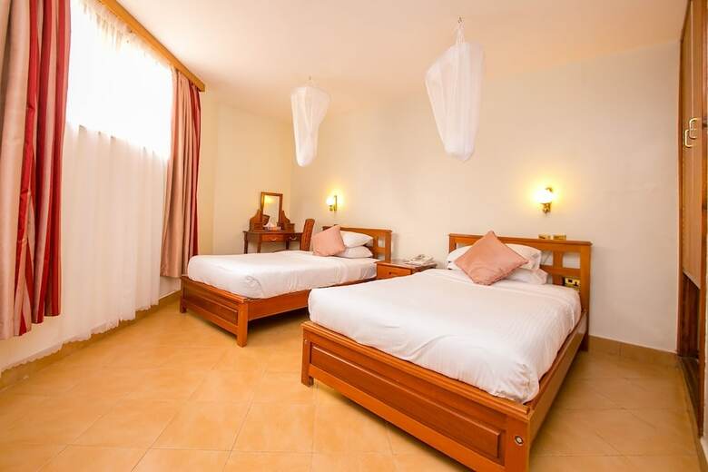 Green Hills Hotel