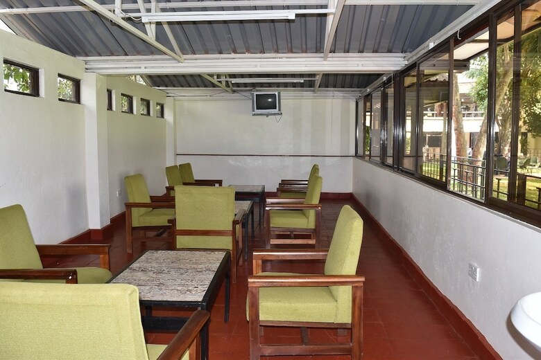 Green Hills Hotel