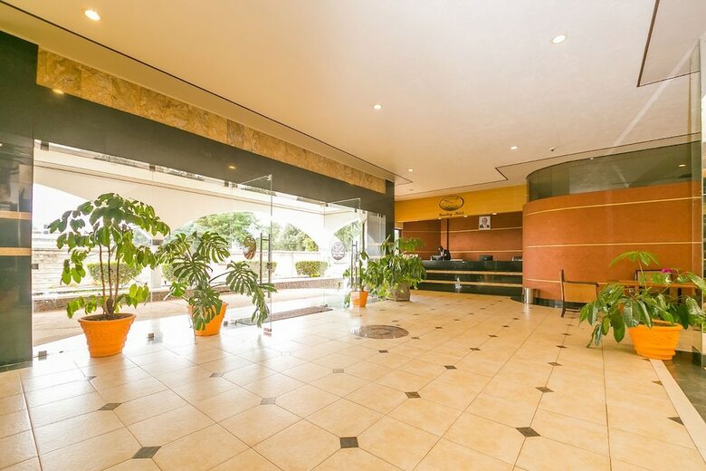 Green Hills Hotel