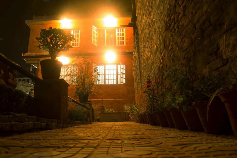 Bed & Breakfast Pradhan House Homestay