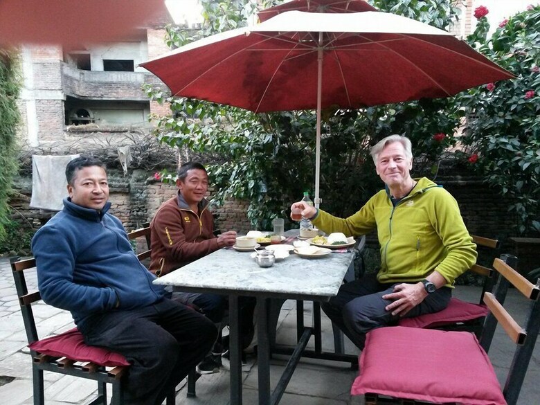 Bed & Breakfast Pradhan House Homestay