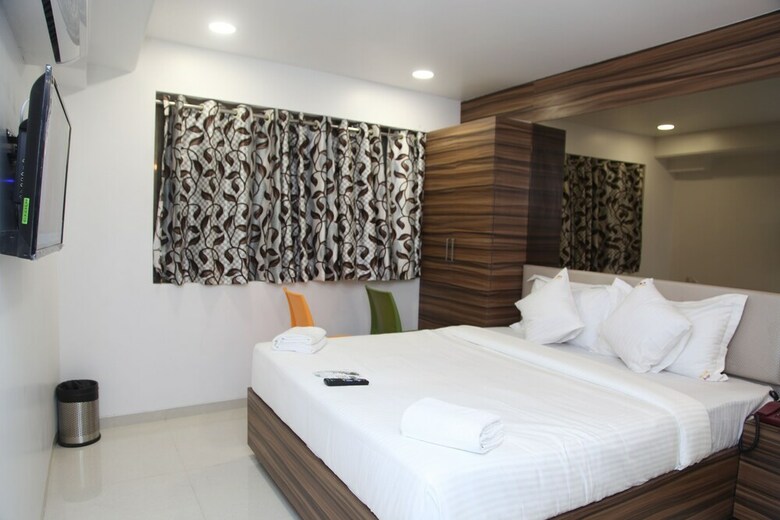 Aboo's Hotel Lucky Galaxy