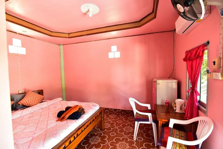 Hotel Lanta Danai Guesthouse