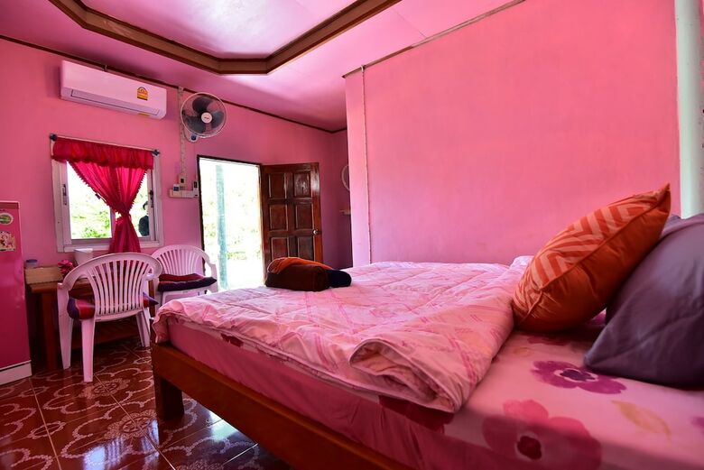 Hotel Lanta Danai Guesthouse