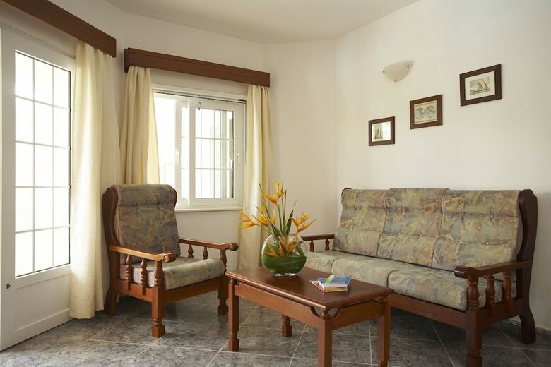 Apartamentos Residence Capri Block B