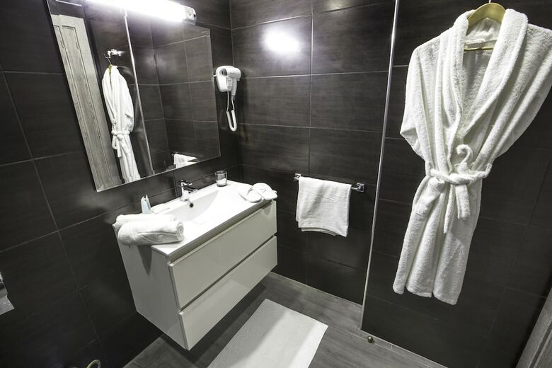 Hotel Calypso Home