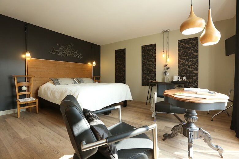 Hotel Herbes Folles