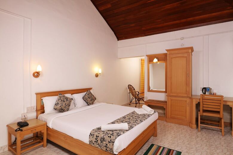 Hotel Dew Drops Farm Resorts
