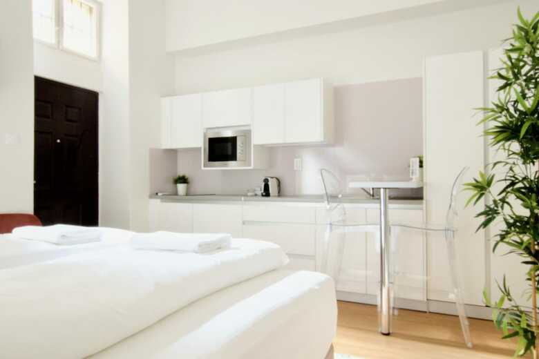 Apartamentos Europest Luxury Suites