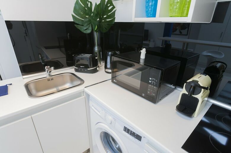 Apartamentos Dobo Homes Cava Baja