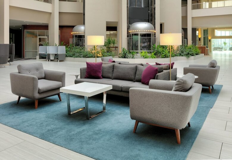 Hotel Crowne Plaza Suites Arlington - Ballpark - Stadium