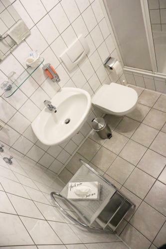 Hostal Pension Zur Wartburg