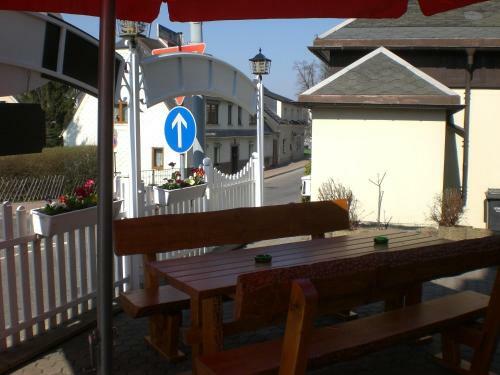 Hostal Pension Zur Wartburg