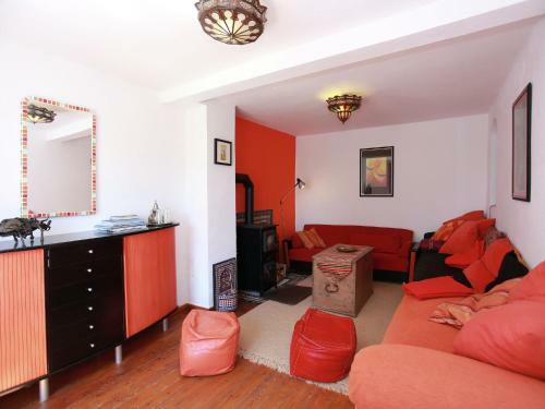 Cozy Holiday Home In Steinthaleben Near Lake