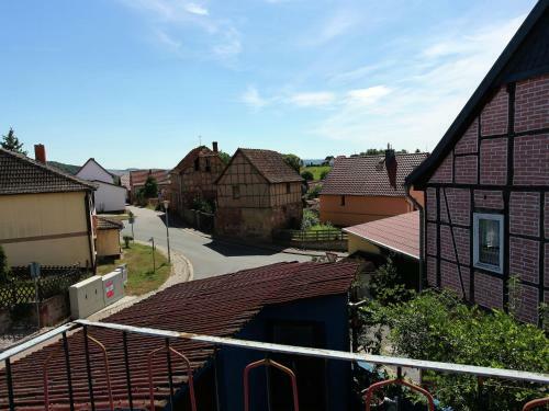 Cozy Holiday Home In Steinthaleben Near Lake