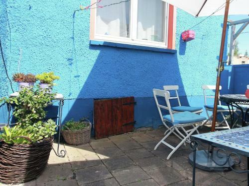 Cozy Holiday Home In Steinthaleben Near Lake