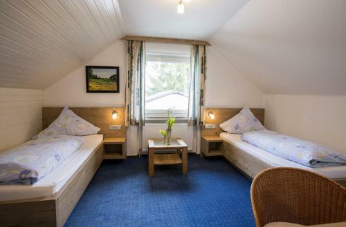 Hotel-pension-waldblick