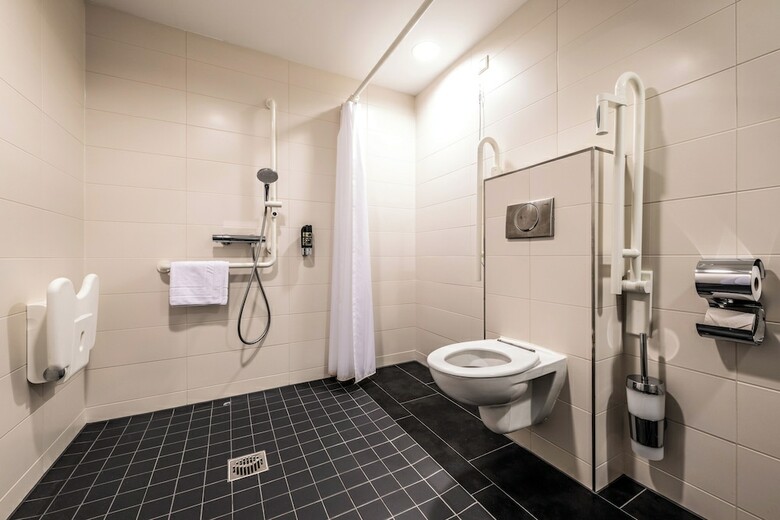 Serways Hotel Feucht Ost