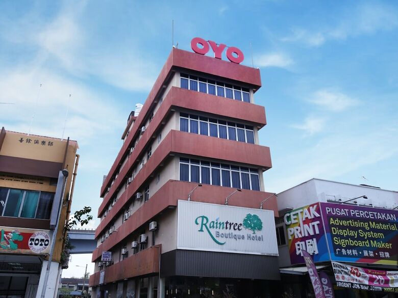 Oyo 417 Raintree Boutique Hotel