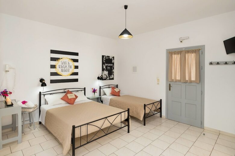 Letta's Apartments